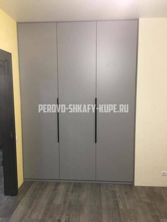 Распашные шкафы Перово
