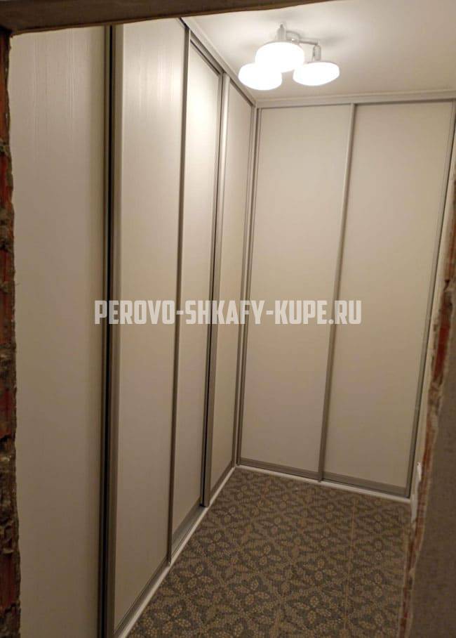 Шкафы угловые Перово