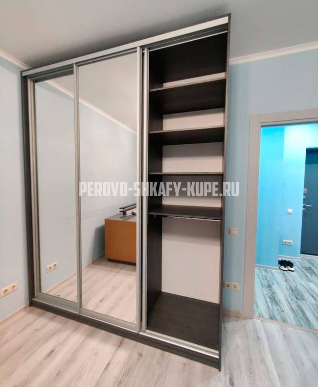 Шкафы в спальню Перово